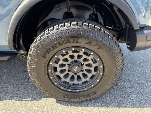 Used 2023 Ford Bronco Badlands AWD/4WD image 19
