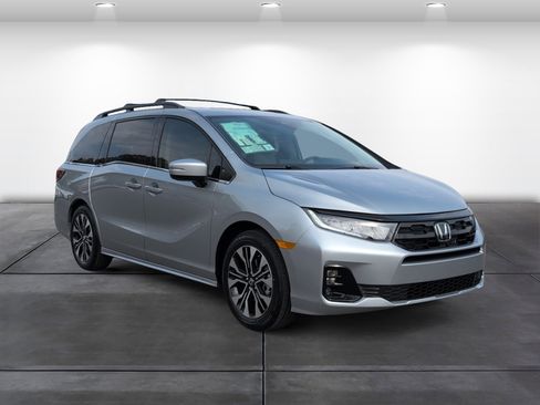 New 2026 Honda Odyssey Elite image 2