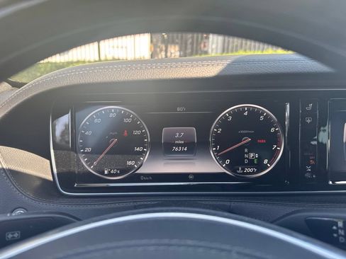Used 2015 Mercedes-Benz S 550 4MATIC Sedan image 9