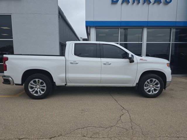 Used 2026 Chevrolet Silverado 1500 LTZ AWD/4WD image 4