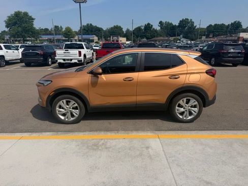 Used 2024 Buick Encore GX Preferred w/ Comfort Package AWD/4WD image 11
