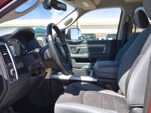 Used 2018 RAM 2500 Big Horn AWD/4WD image 15