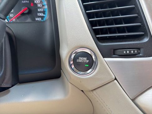 Used 2020 GMC Yukon Denali w/ Open Road Package AWD/4WD image 42