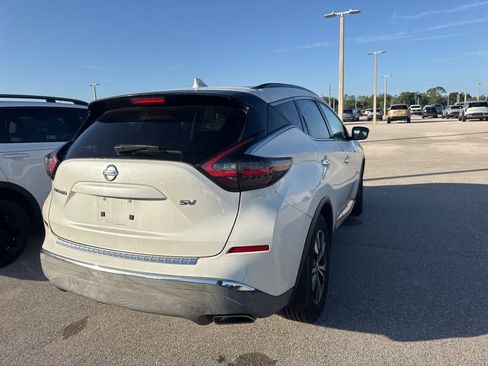 Used 2019 Nissan Murano SV image 5