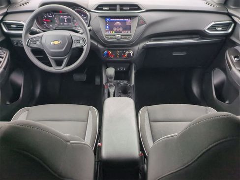 Used 2022 Chevrolet TrailBlazer LT image 14