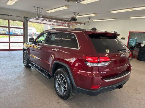 Used 2020 Jeep Grand Cherokee Limited w/ Premium Lighting Group AWD/4WD image 13