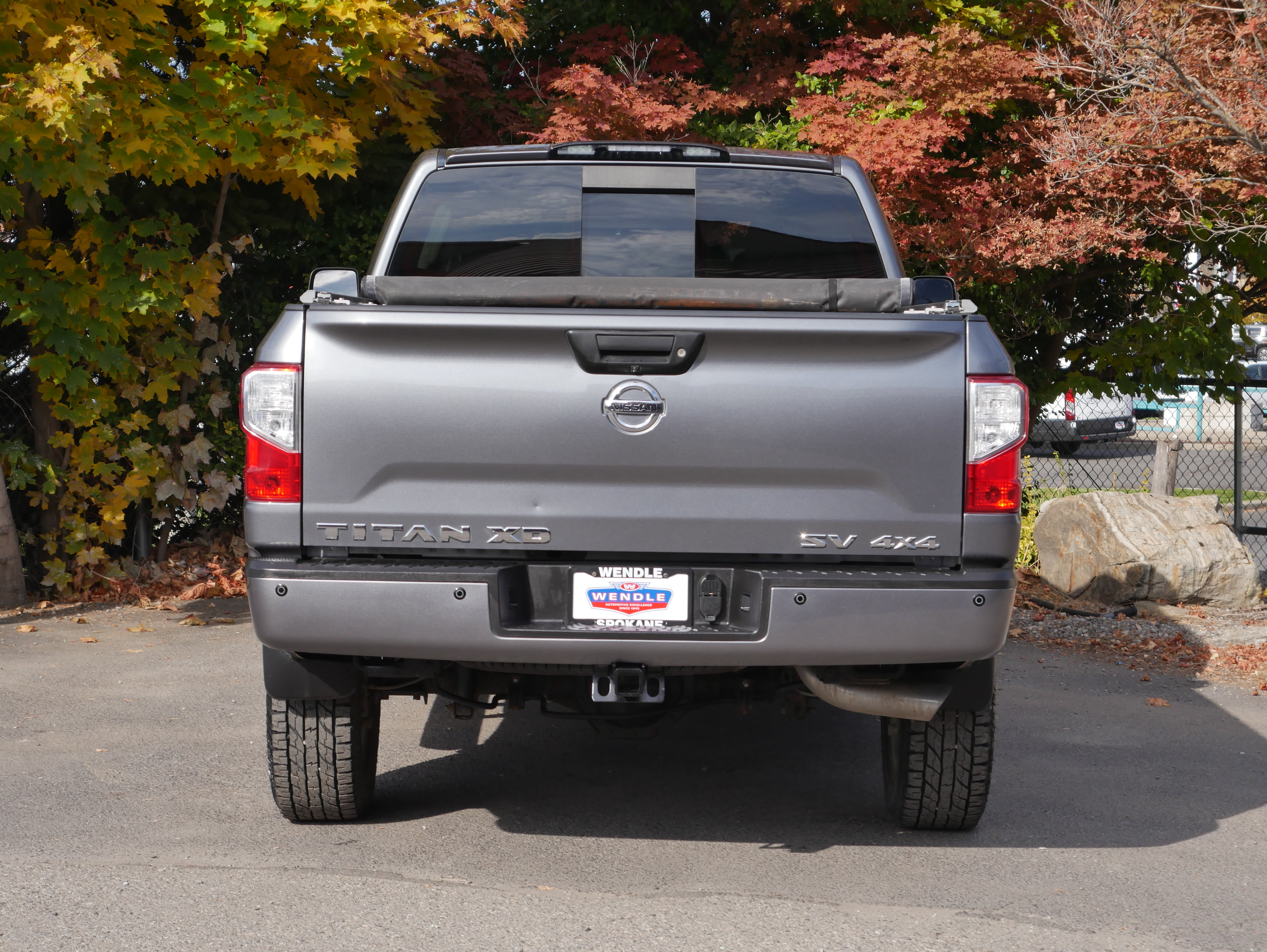 Used 2018 Nissan Titan SV w/ SV Convenience Package AWD/4WD image 20