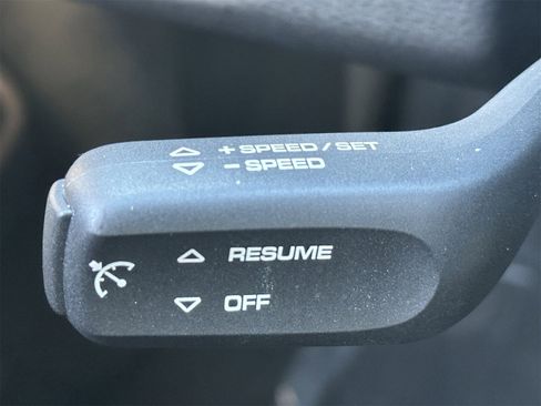 Certified 2024 Porsche 718 Boxster image 26