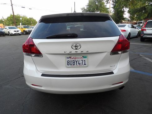 Used 2013 Toyota Venza XLE w/ XLE Premium Pkg FWD image 11