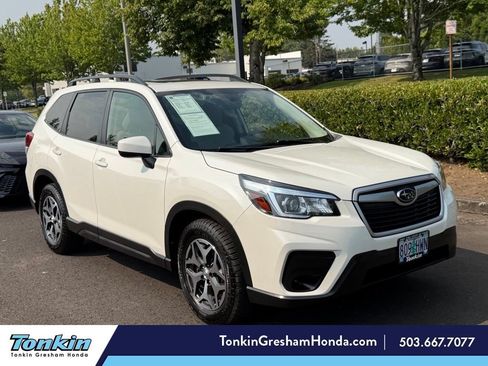 Used 2020 Subaru Forester Premium w/ Popular Package #1 AWD/4WD image 1