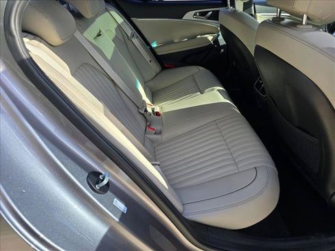 Used 2023 Genesis G70 3.3T w/ Sport Advanced Package RWD image 20