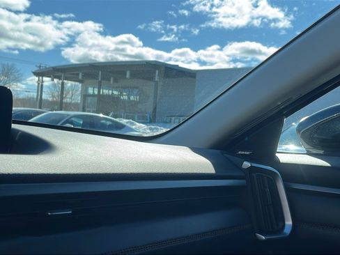 Certified 2025 MAZDA CX-50 AWD 2.5 Hybrid w/ Premium Pkg image 18