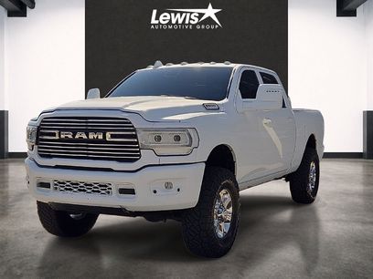 Used 2024 RAM 2500 Big Horn w/ Sport Appearance Package