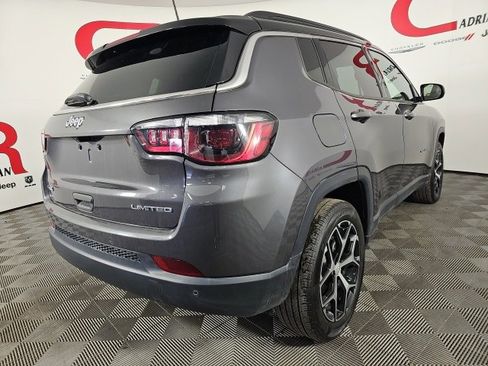 Certified 2024 Jeep Compass Limited image 7