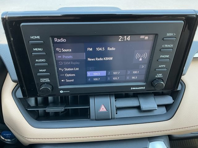 Certified 2022 Toyota RAV4 XLE w/ XLE Grade Weather Package AWD/4WD image 15