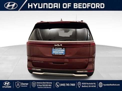 Used 2022 Kia Carnival SX FWD image 9