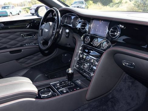 Used 2019 Bentley Mulsanne RWD image 58