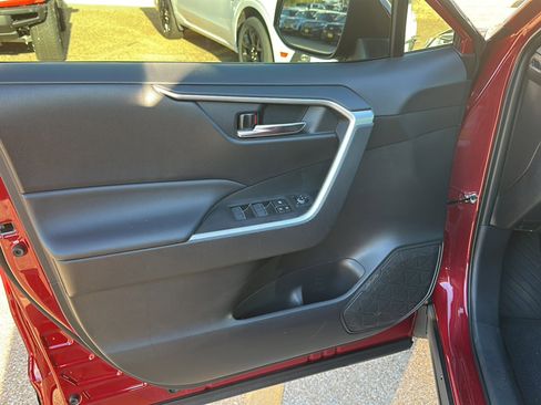 Used 2024 Toyota RAV4 XLE image 11