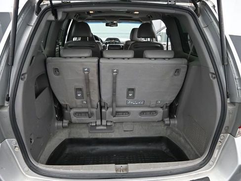 Used 2010 Honda Odyssey EX-L image 17