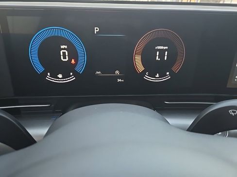 New 2026 Hyundai Kona SE image 14