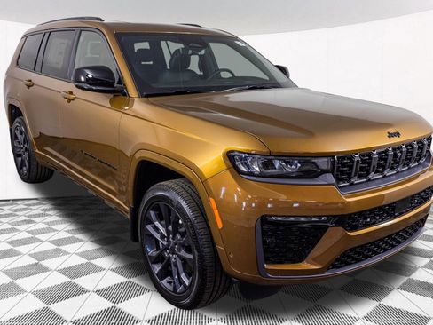 New 2026 Jeep Grand Cherokee L Limited AWD/4WD image 14