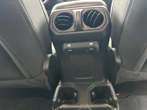 Certified 2022 Jeep Wrangler Unlimited Sport image 25