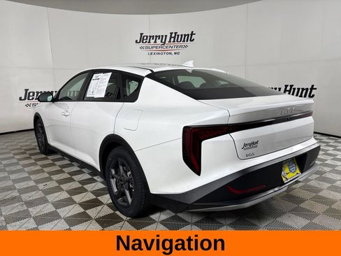 Used 2025 Kia K4 FWD image 9