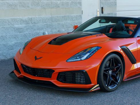 Used 2019 Chevrolet Corvette ZR1 RWD image 25