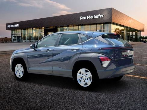 New 2026 Hyundai Kona SE image 4