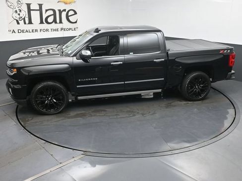 Used 2018 Chevrolet Silverado 1500 LTZ Z71 w/ LTZ Plus Package AWD/4WD image 58