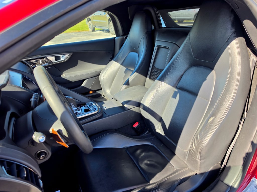 Used 2015 Jaguar F-TYPE Convertible RWD image 18