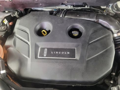 Used 2019 Lincoln MKC Premiere FWD image 30
