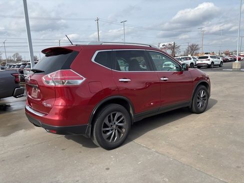 Used 2016 Nissan Rogue SL image 3