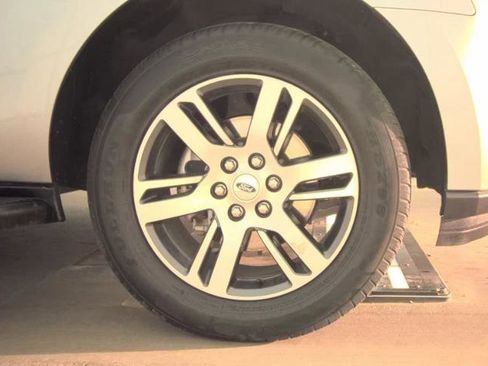 Used 2024 Ford Expedition Max Limited image 9