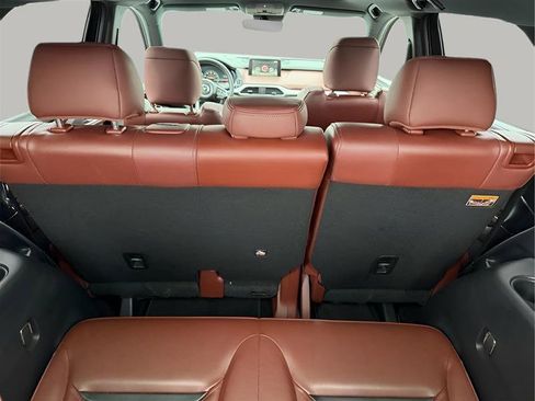 Used 2019 MAZDA CX-9 Signature image 18