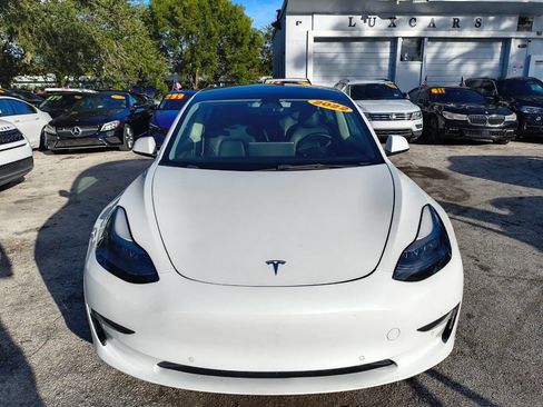 Used 2022 Tesla Model 3 Long Range AWD/4WD image 18