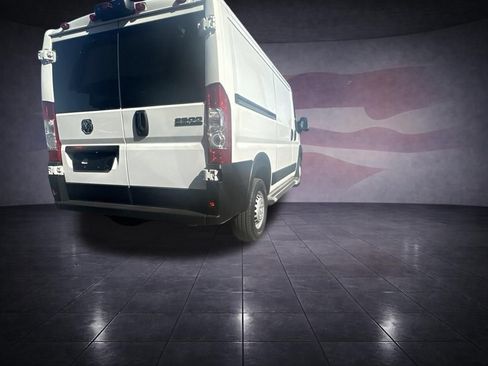 Used 2025 RAM ProMaster 2500 w/ U-Haul Equipment Group FWD image 5