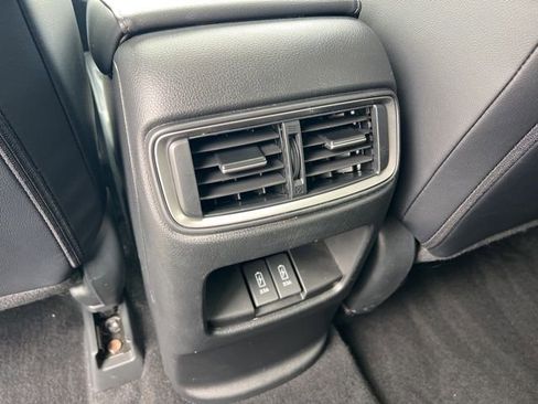 Used 2018 Honda CR-V Touring image 15
