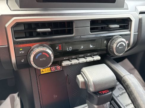 Certified 2026 Toyota 4Runner TRD Off-Road AWD/4WD image 16