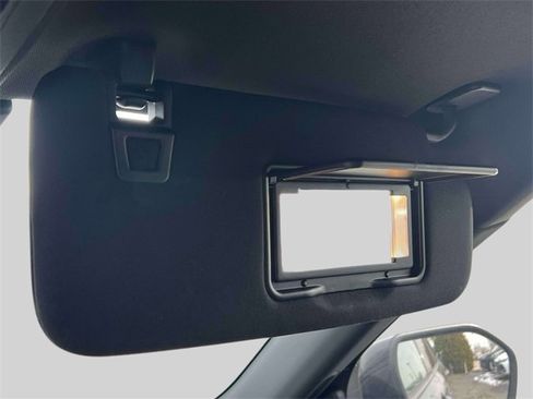 Used 2022 Ford Explorer ST-Line image 34