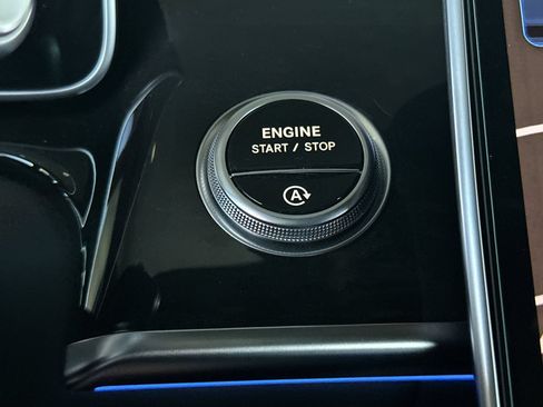 Used 2022 Mercedes-Benz S 500 4MATIC image 26