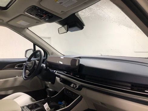 New 2026 Kia Carnival SX w/ SX Dark Edition Package FWD image 15