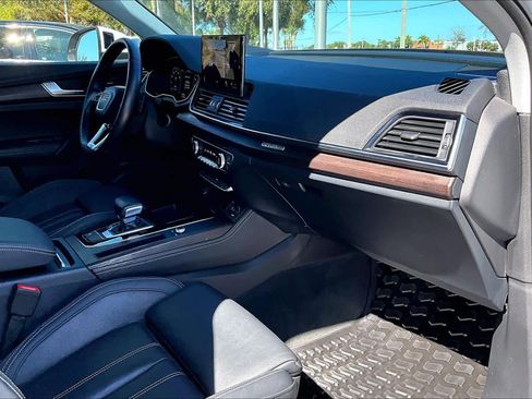 Used 2023 Audi Q5 2.0T Prestige image 19