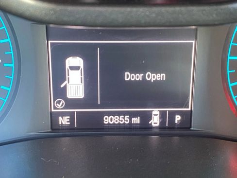 Used 2016 Chevrolet Colorado W/T w/ WT Convenience Package image 12