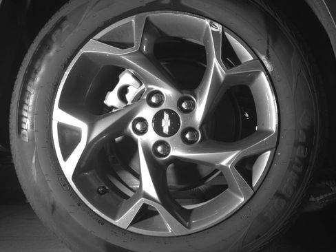 Used 2025 Chevrolet Trax LT w/ LT Convenience Package image 15