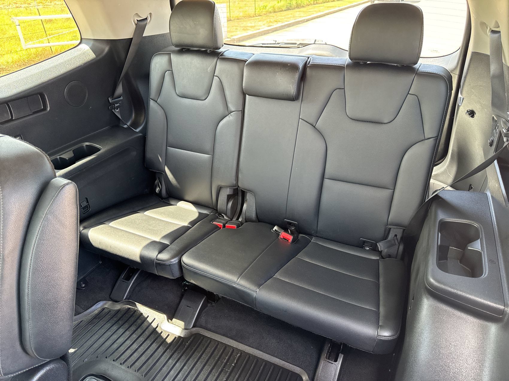 Used 2022 Kia Telluride SX w/ Towing Package FWD image 24