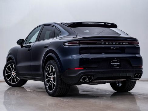 New 2026 Porsche Cayenne Coupe image 3