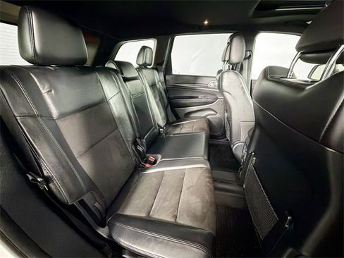 Used 2020 Jeep Grand Cherokee Altitude image 25