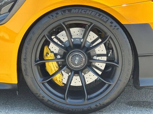 Certified 2018 Porsche 911 GT2 RS RWD image 42
