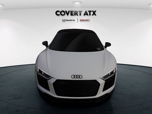 Used 2018 Audi R8 V10 plus image 10